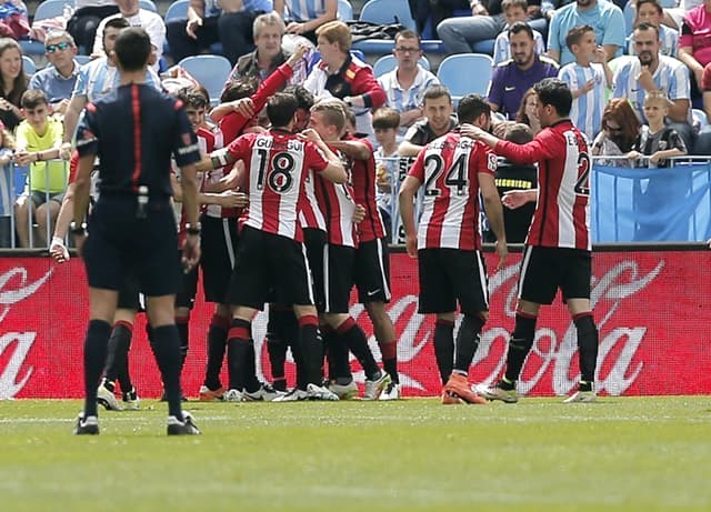Athletic Bilbao venceu o Málaga fora de casa