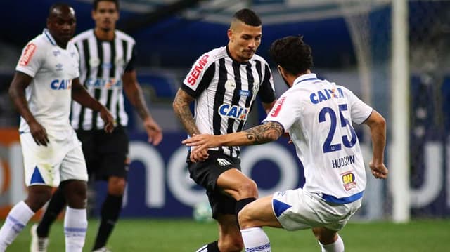 Santos empatou por 1 a 1 com o Cruzeiro