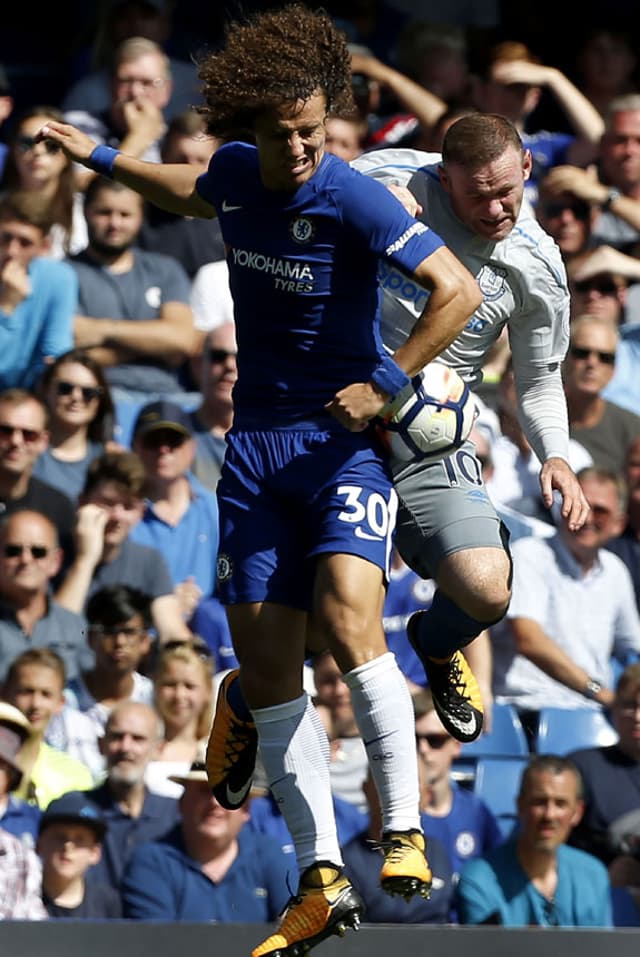 David Luiz - O zagueiro voltou a ser titular no Chelsea e teve boa atuação na vitória de 2 a 1 sobre o Leicester.