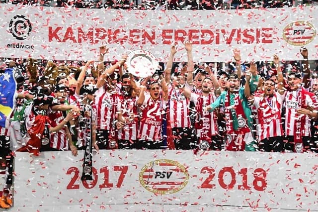 Festa do título - PSV x Ajax