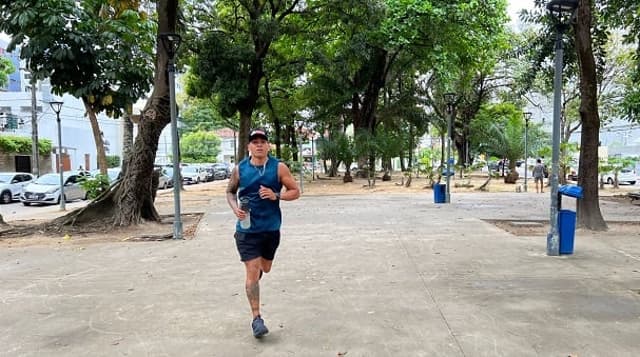 Quatro dias por semana, Lucas MotoVlog treina corrida para a São Silvestre. (Divulgação)