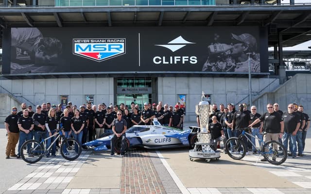 Helio-Castroneves-unveils-Cliffs-livery-for-108th-running-of-the-Indianapolis-500-Photo-by-Chris-Owens_Large-Image-Without-Watermark_m97238-scaled-aspect-ratio-512-320