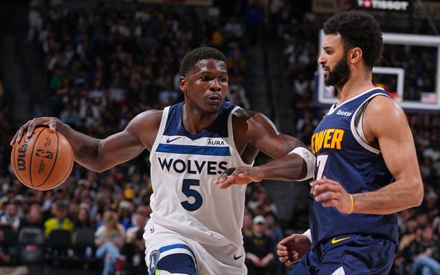 Nuggets-x-Timberwolves-2-scaled-aspect-ratio-512-320