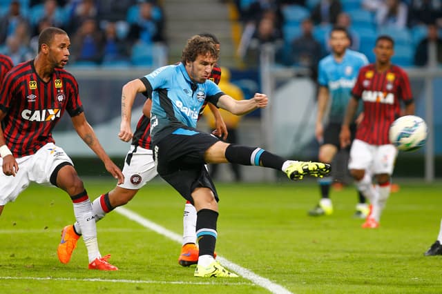 Galhardo - Lateral-direito do Grêmio