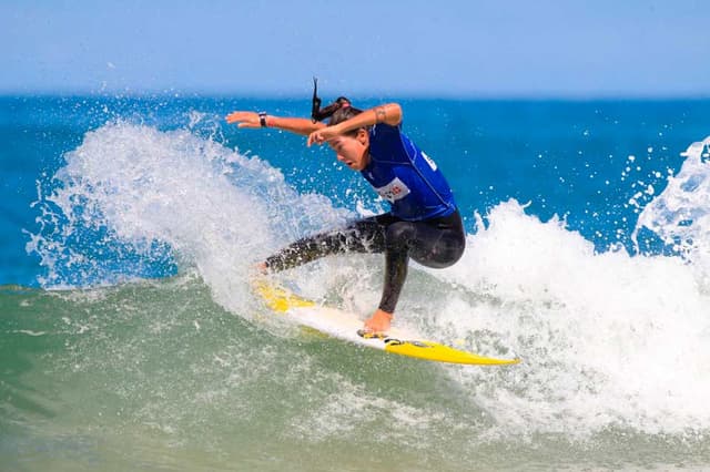 Silvana Lima (Foto: WSL / Laurent Masurel)