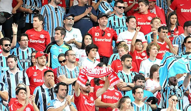 Grêmio x Internacional - Final do Campeonato Gaúcho - Torcida mista (Foto: Ricardo Rímoli/LANCE!Press)