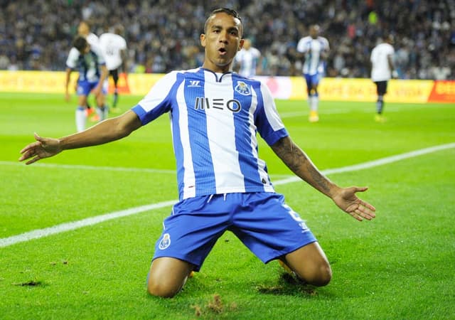 Porto x Nacional - Danilo (Foto: Miguel Riopa/ AFP)