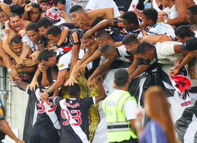 Torcida do Vasco - Maracanã (Foto: Paulo Sérgio/ LANCE!Press)