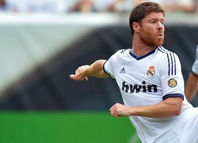 Xabi Alonso (Foto: Drew Hallowell/AFP)