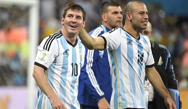 Messi e Mascherano - Argentina x Holanda (Foto: Odd Andersen/AFP)