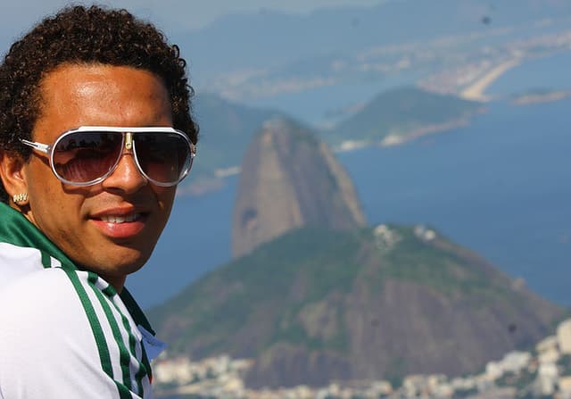 Wellington Nem visita o Cristo Redentor (Foto: Rafael Moraes)