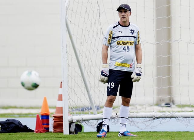 Flavio Tenius - Treino do Botafogo (Foto: Alexandre Loureiro)