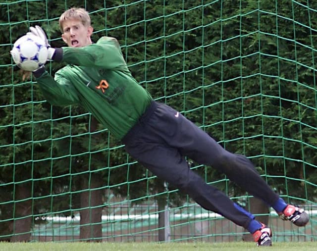 Van der Sar marcou época no Ajax, Juventus, Manchester United e seleção da Holanda (Foto:PATRICK HERTZOG / AFP)