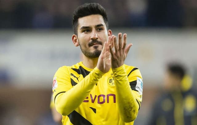 Gündogan, do Borussa Dortmund, estaria na mira do Barcelona (Foto: AFP)