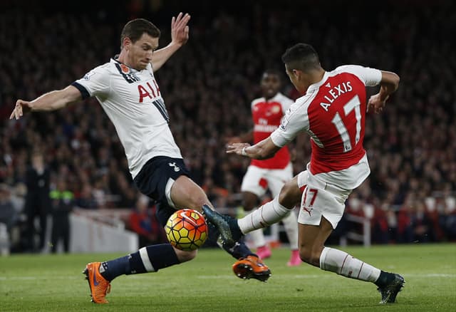 Arsenal x Tottenham (Foto: ADRIAN DENNIS/AFP)