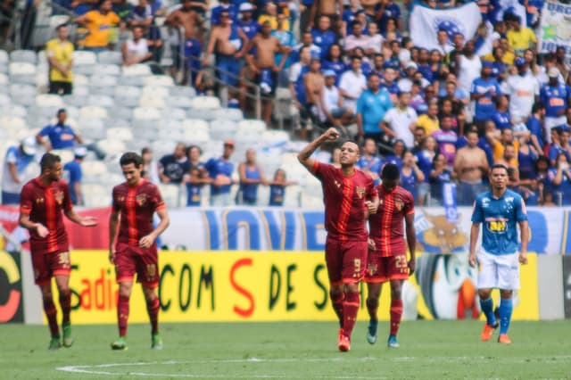 Cruzeiro x São Paulo (Foto: Dudu Macedo/Fotoarena/Lancepress!)