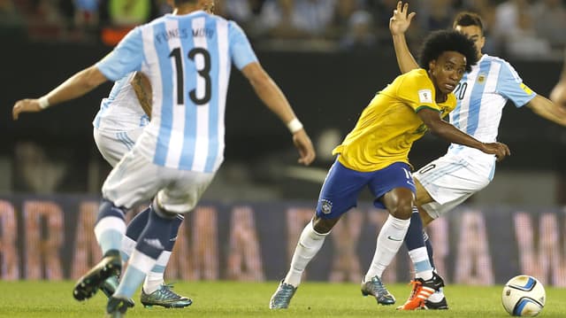 HOME - Argentina x Brasil - Eliminatórias para Copa-2018 - Willian (Foto: André Mourão/Mowa Press)