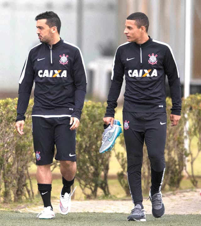 Treino Corinthians - Edilson e Guilherme Arana (foto:Daniel Augusto Jr. / Ag. Corinthians)