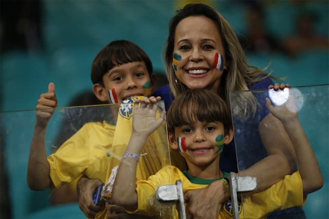 Brasil vence o Peru e assume terceiro lugar nas Eliminatórias (foto:André Mourão / MoWA Press)