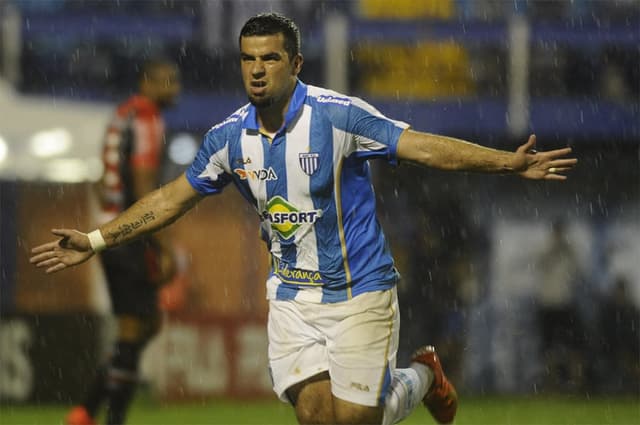 Campeonato Brasileiro - Avai x Joinville (foto:Eduardo Valente/FramePhoto)