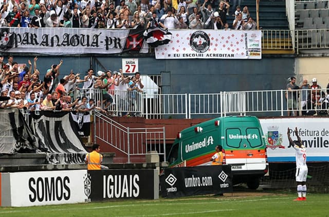 Joinville x Vasco (Foto: Divulgação/Paulo Fernandes/Vasco.com.br)