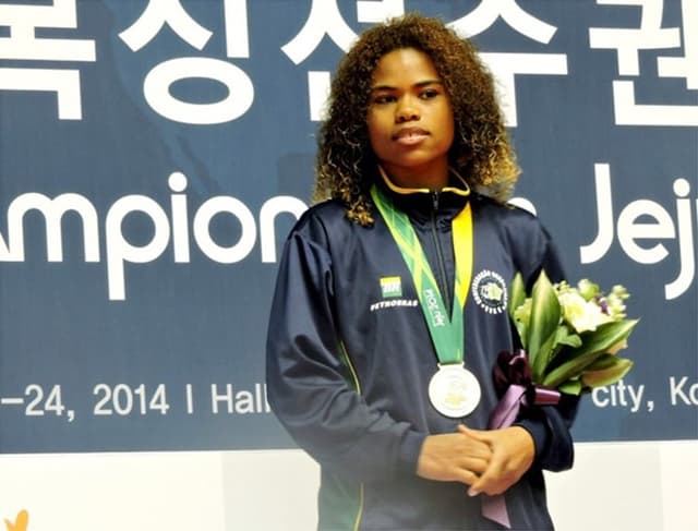 Clélia Costa conquista medalha de bronze no Mundial de boxe feminino (Foto:Divulgação)