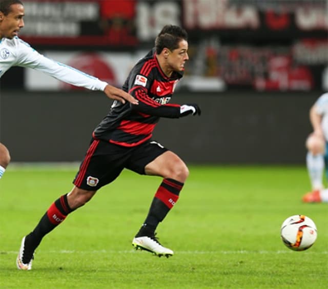 Chicharito participou do lance do gol do Leverkusen (Foto: Reprodução / Facebook)