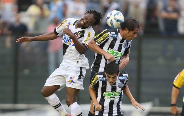 Confira as melhores imagens da vitória do Vasco sobre o Santos (foto:Cleber Mendes/LANCE!Press)