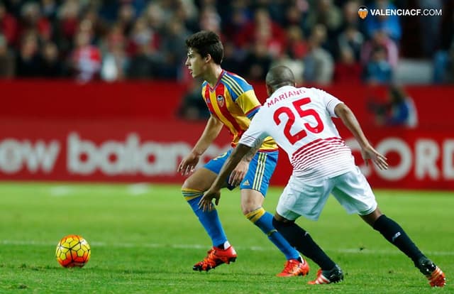 Sevilla conseguiu importante vitória sobre o Valencia (Foto: Reprodução / Facebook)