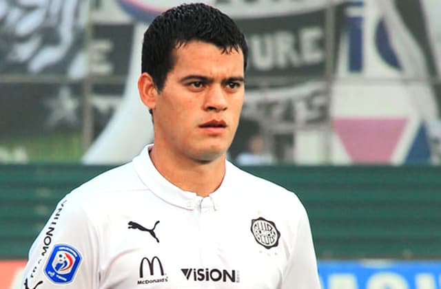 Mendieta - Olimpia (foto:AFP)