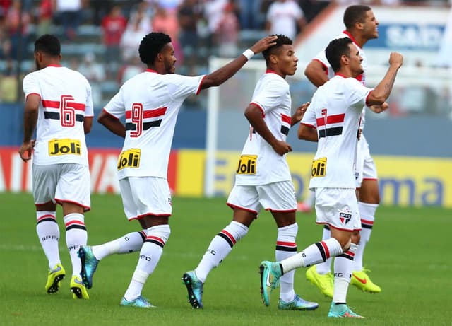 Copinha São Paulo x Paulista