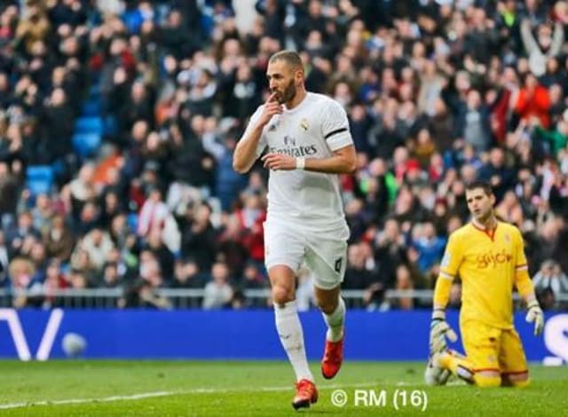 Benzema - Real Madrid x Sporting Gijón