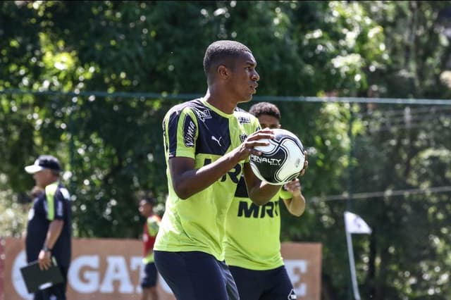 Erazo (Foto: Bruno Cantini/Atlético-MG)