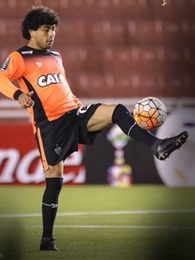 Luan - treino Galo Arequipa (Foto: Bruno Cantini / Atlético-MG)