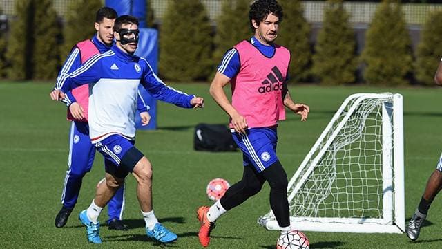 Pato - Treino do Chelsea