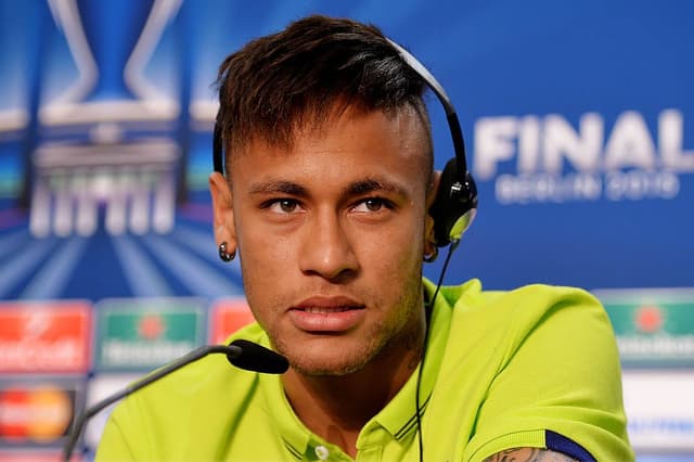 Neymar coletiva (Foto: AFP)