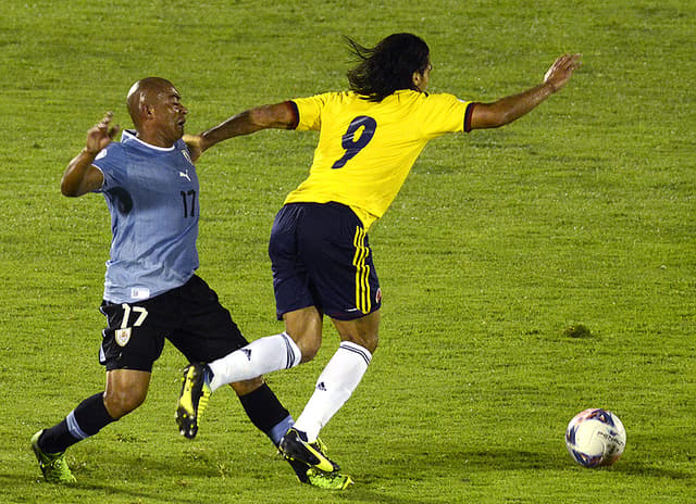 Uruguai x Colômbia (Foto: Daniel Caselli/AFP)