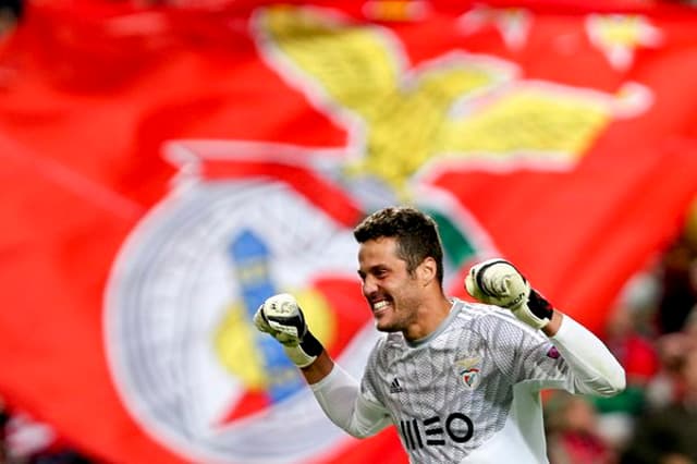 Julio Cesar - Benfica (Foto: Divulgação)