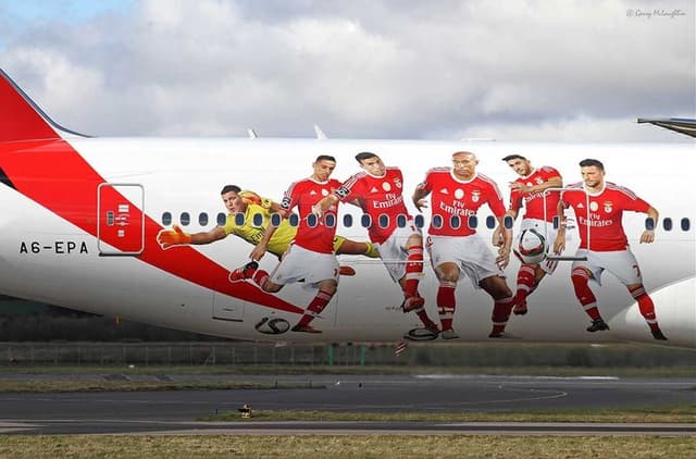 Avião Benfica / Emirates Airlines (Foto: Reprodução)