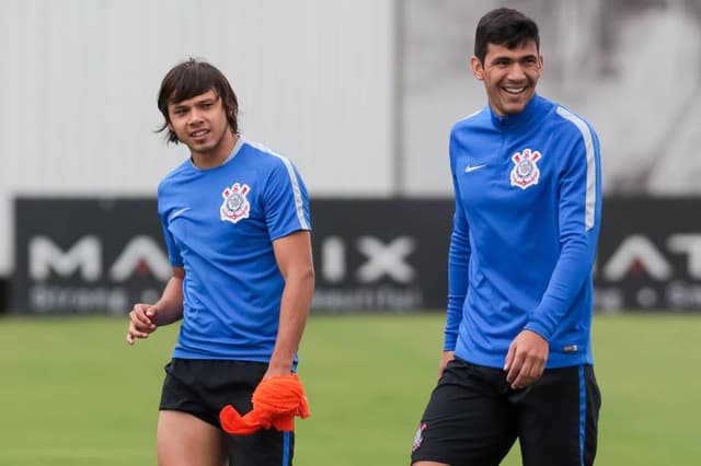 Romero e Balbuena durante treino do Corinthians Rodrigo Gazzanel/Ag, Corinthians)