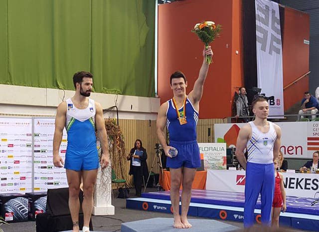 Diego Hypolito foi ouro no salto na etapa de Cottbus (Alemanha), da Copa do Mundo de Ginástica Artística