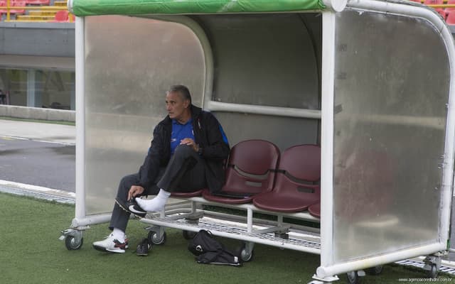 Times colombianos já foram pedras no sapato do técnico Tite (Foto: Daniel Augusto Jr)