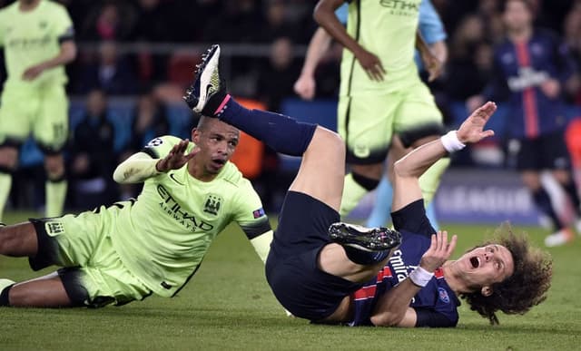 Veja as imagens de PSG x Manchester City