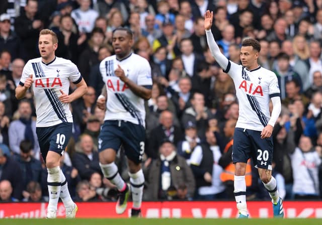 Tottenham x Manchester United