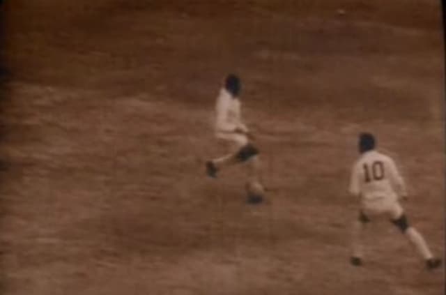 O Santos venceu o Cerro Porteño por 9 a 1 em 1962