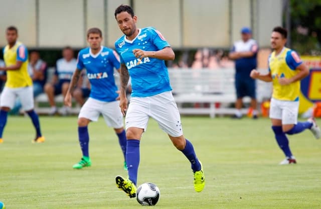 Ariel Cabral - Cruzeiro