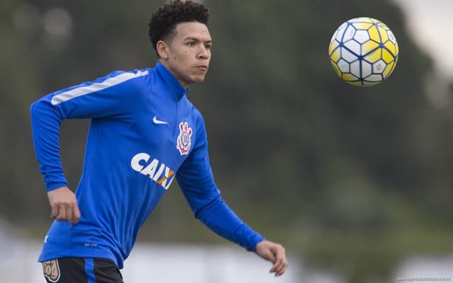 Marquinhos Gabriel fará primeira partida como titular pelo Corinthians (Foto: Daniel Augusto Jr)