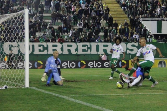 Chapecoense x Paraná