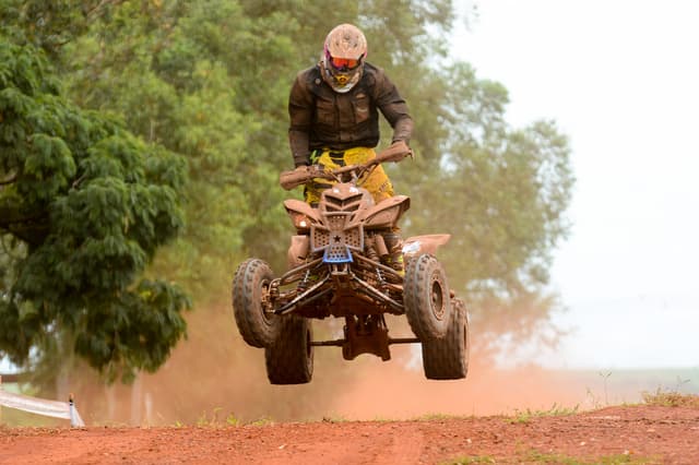 Os melhores pilotos entre motos, quadriciclos e UTVs serão conhecidos após quadro rodadas