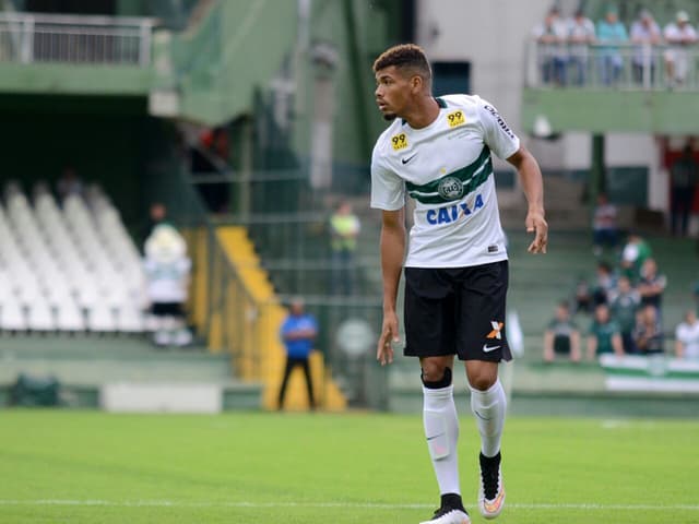 Juninho durante jogo do Coritiba (Foto: Divulgação / Coritiba)